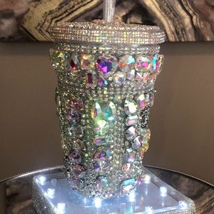 Custom designed reusable bling cup with LED ice cubes